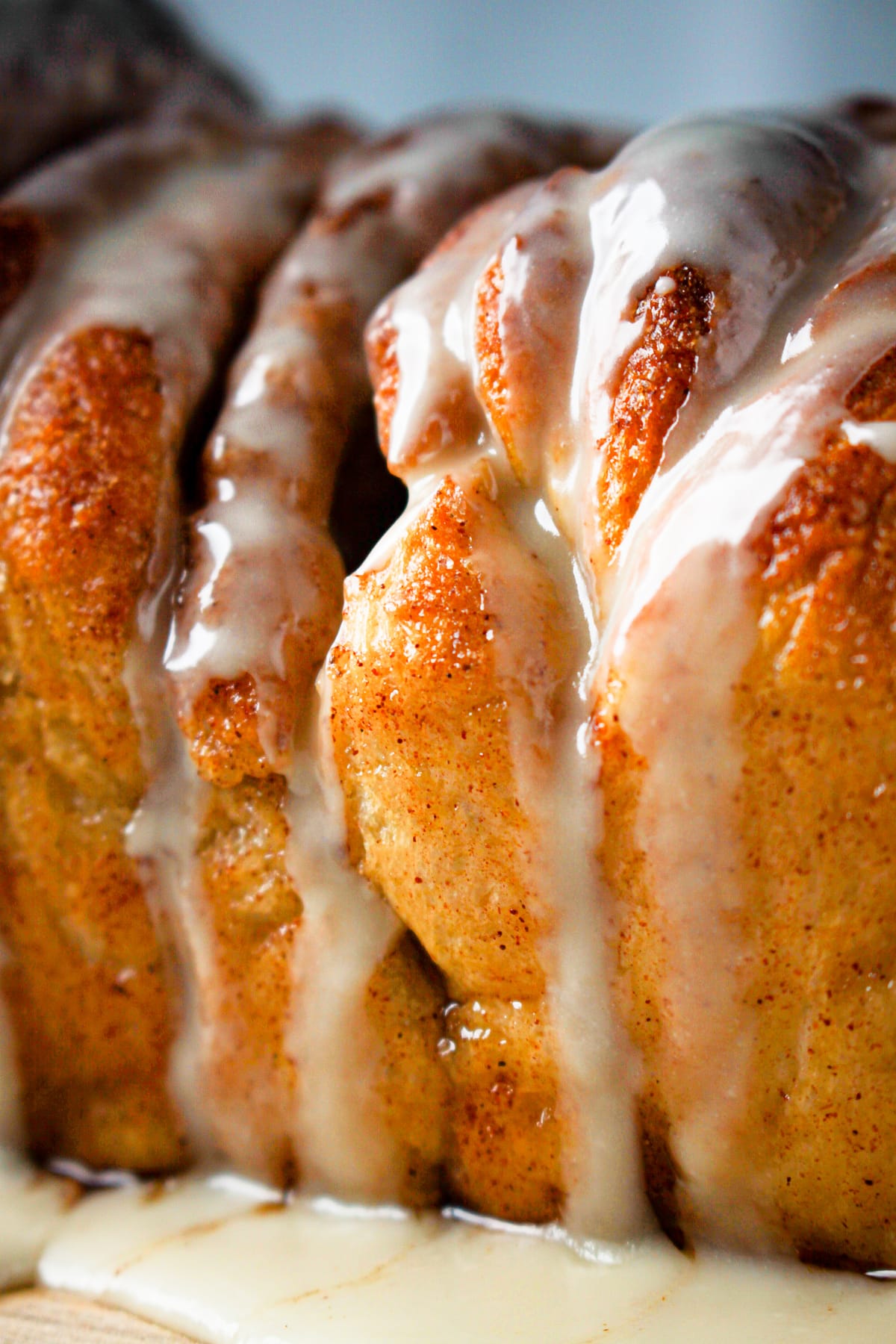 Cinnamon Sugar Pull-Apart Bread with Maple Glaze