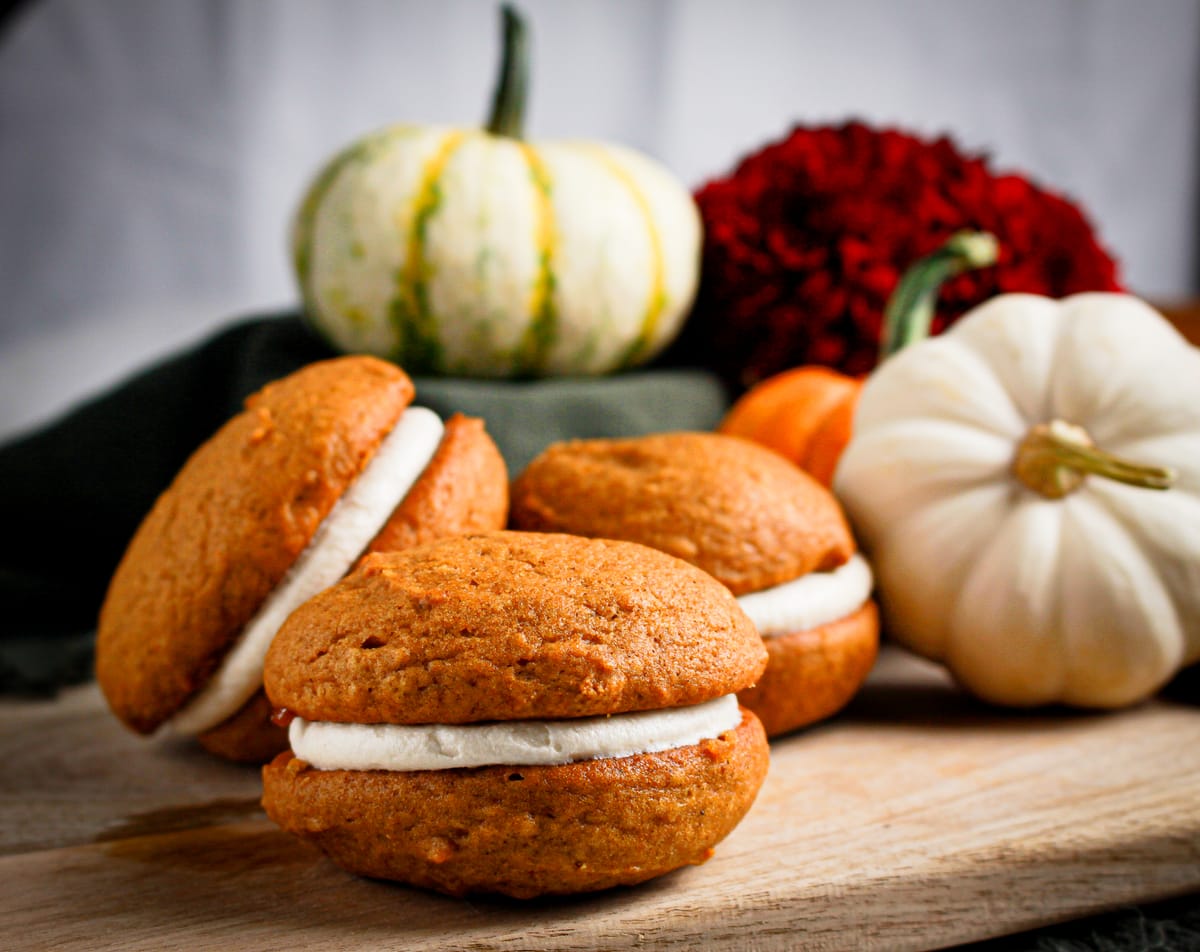 Pumpkin Spice Whoopie Pies